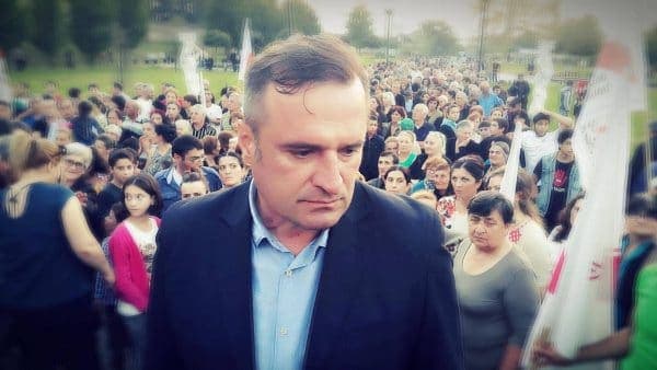 Frontnews image description