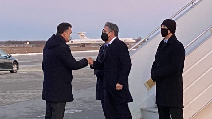 აშშ-ის სახელმწიფო მდივანი კიევში ჩავიდა