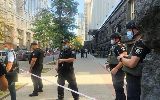 მამაკაცი, რომელიც კიევში, მთავრობის სახლში აფეთქებით იმუქრებოდა, დაკავებულია