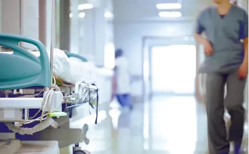 ქუთაისში მშობიარობის შემდეგ კოვიდინფიცირებული ქალი გარდაიცვალა