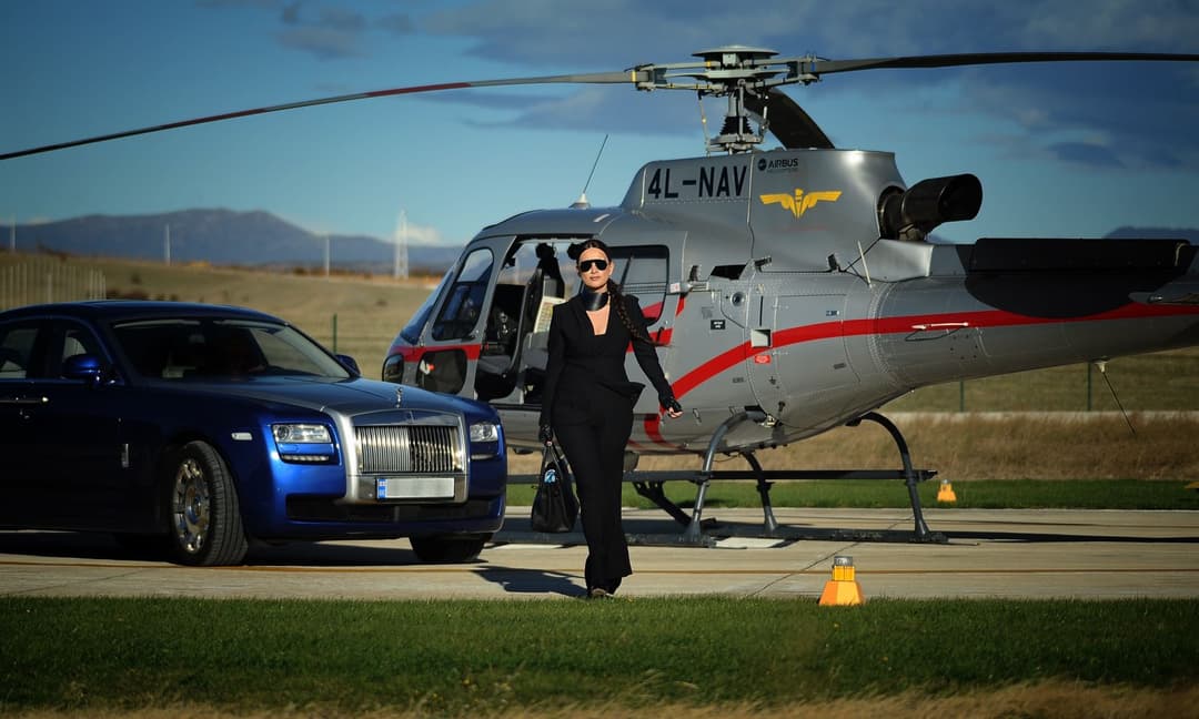 ნინო ჩხეიძემ და “ქუჩის ბიჭებმა” ერთობლივი კლიპი – “მე შენ მჭირდები” გადაიღეს