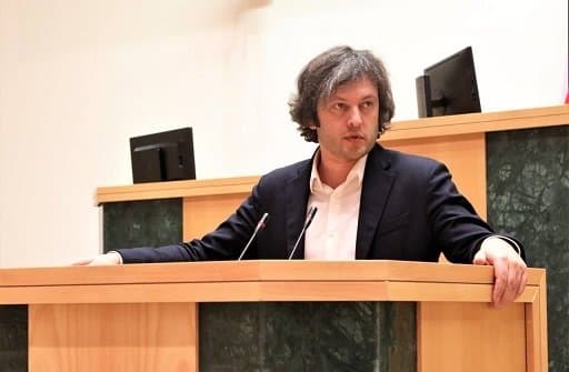 ირაკლი კობახიძე – აღარ ვიცით, რა გავაკეთოთ იმისთვის, რომ ერთი ნაბიჯი მაინც გადადგათ დეპოლარიზაციისკენ, ვის შევჩივლოთ, აკერმანი მკვდარია, თქვენი ტრენერი