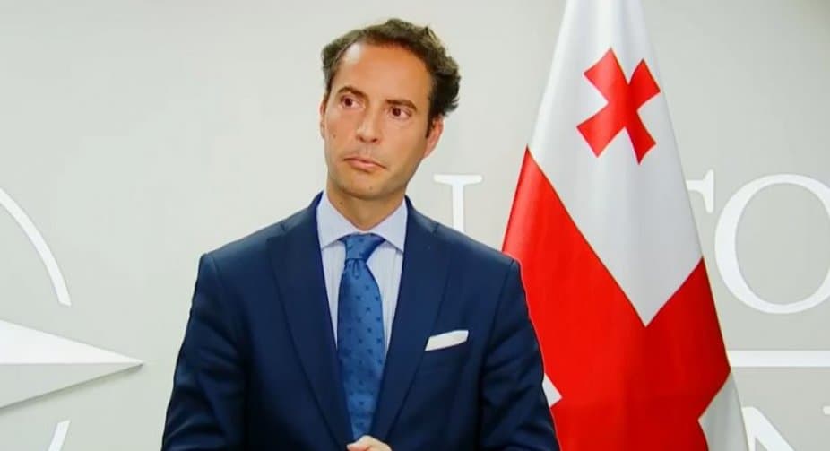 Frontnews image description