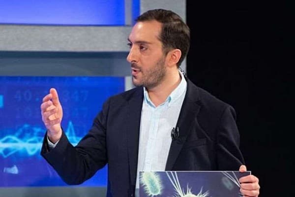 Frontnews image description