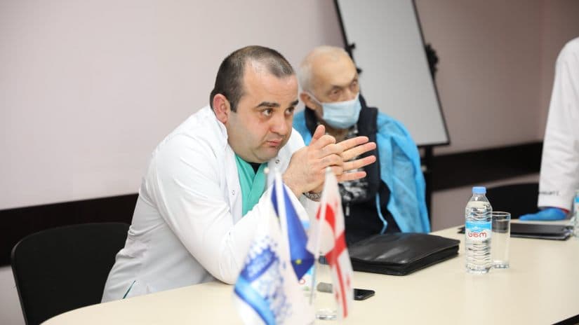 ლევან რატიანი – იმის თქმა, რომ “კოვიდ 19“-ით მძიმე პაციენტები მასობრივად იღუპებიან ჩვენს ქვეყანაში, არის მცდარი