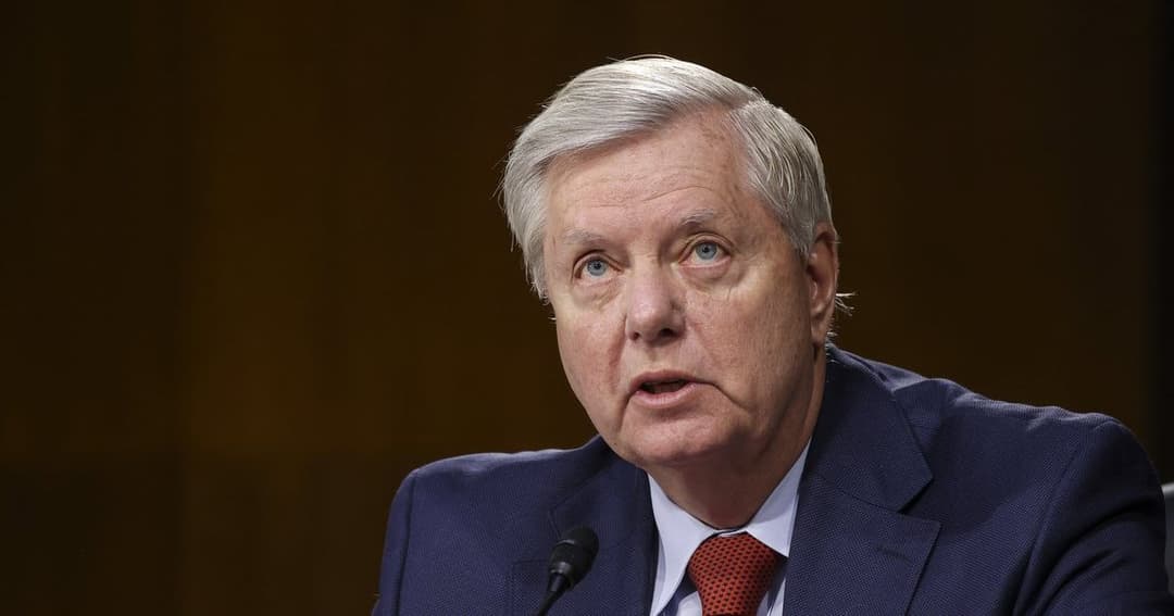 Russia puts US Senator Graham on wanted list