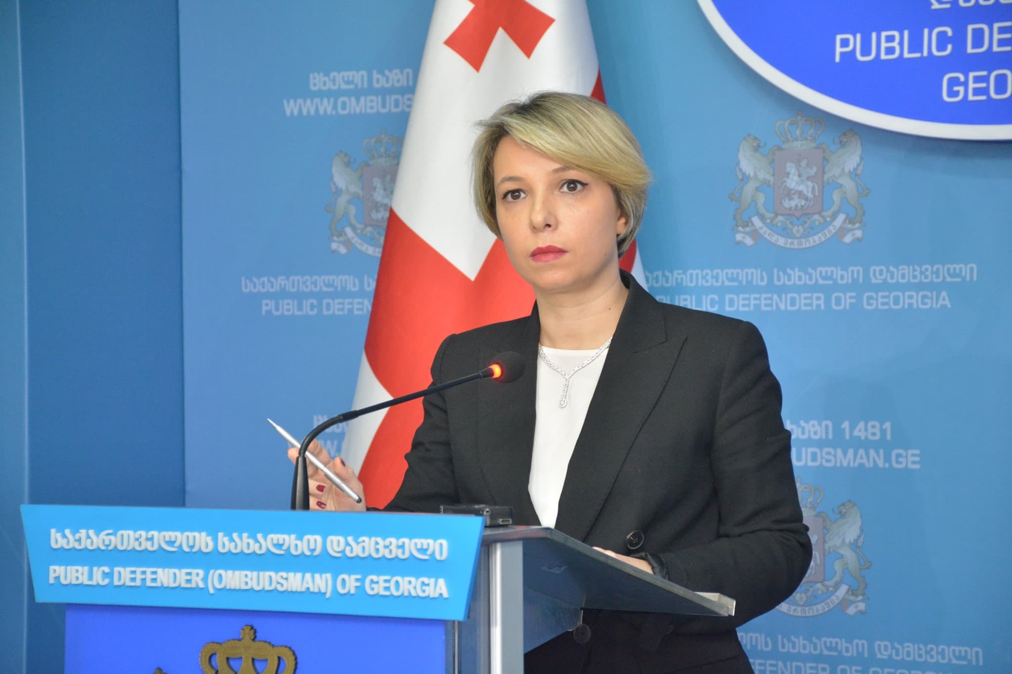 Frontnews image description