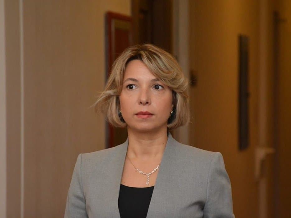 ნინო ლომჯარია – უკვე არაერთმა ქალმა დაწერა, რომ დაკავების და ჩხრეკის დროს სრულად აშიშვლებენ და ბუქნების კეთებას აიძულებენ