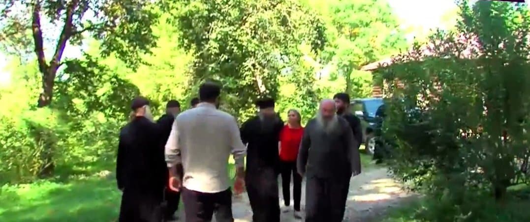 ჭყონდიდის ეპარქიაში ბერები ერთმანეთს დაუპირისპირდნენ