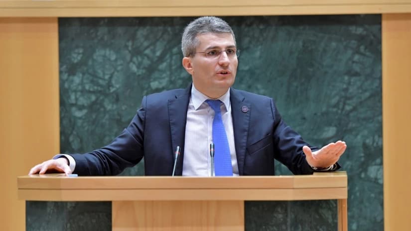 მამუკა მდინარაძე – მე-8 დღეა, ვერ წამოვაცდენინეთ პრეზიდენტს, რომ დღევანდელი მოცემულობით საქართველო კანდიდატის სტატუსს იმსახურებს