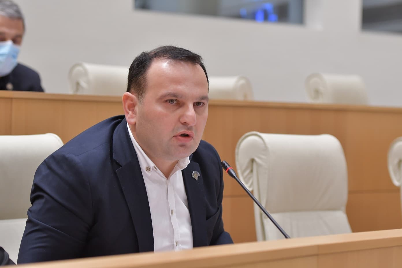 Frontnews image description