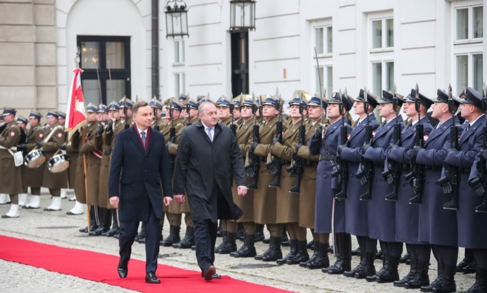 საქართველოს პრეზიდენტი – გვინდა მხარი დავუჭიროთ პოლონეთის ხედვას ცენტრალურ და აღმოსავლეთ ევროპასთან მიმართებაში