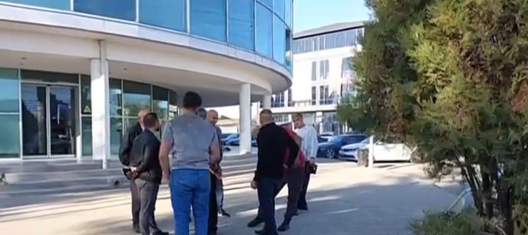 აზად ქარიმოვი – “ქართული ოცნების” აქტივისტი ჩვენს აქტივისტს თავს დაესხა და ცეცხლი გაუხსნა, ის ფეხშია დაჭრილი