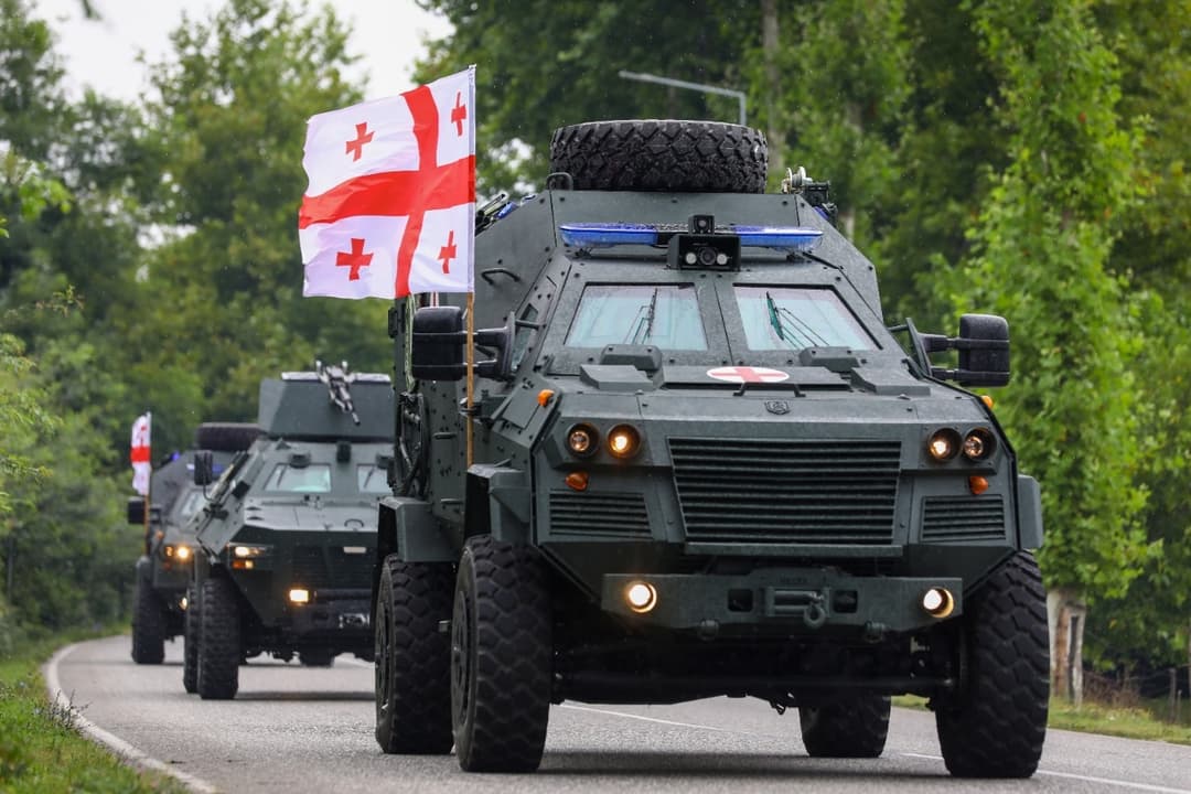 Agile Spirit 2021-ში მონაწილე ქართული ჯავშანტექნიკა სენაკიდან ორფოლოს მიმართულებით მარშირებით გადაადგილა