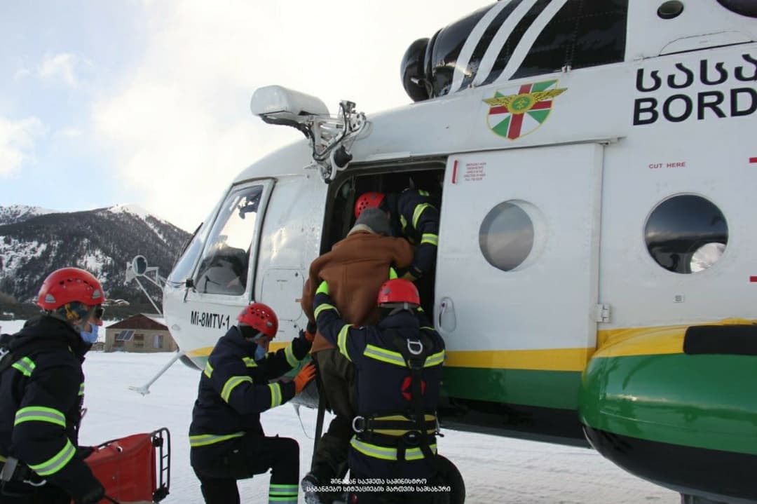 მაშველებმა შეუძლოდ მყოფი მოქალაქე თუშეთიდან თელავში საავადმყოფოში გადაიყვანეს