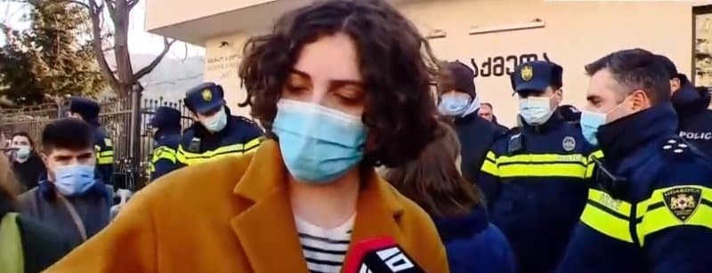 Frontnews image description