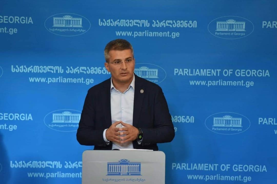 მამუკა მდინარაძე – აშშ-ის საელჩომ დღეს პირველად აღიარა, რომ “მთავარი არხი“ არის პარტიული მედია