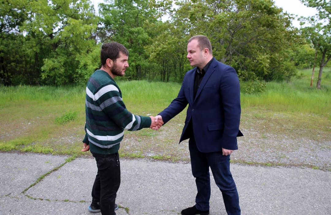 ოკუპანტების მიერ 14 მაისს გატაცებული გიორგი მეგრელიშვილი თავისუფალია