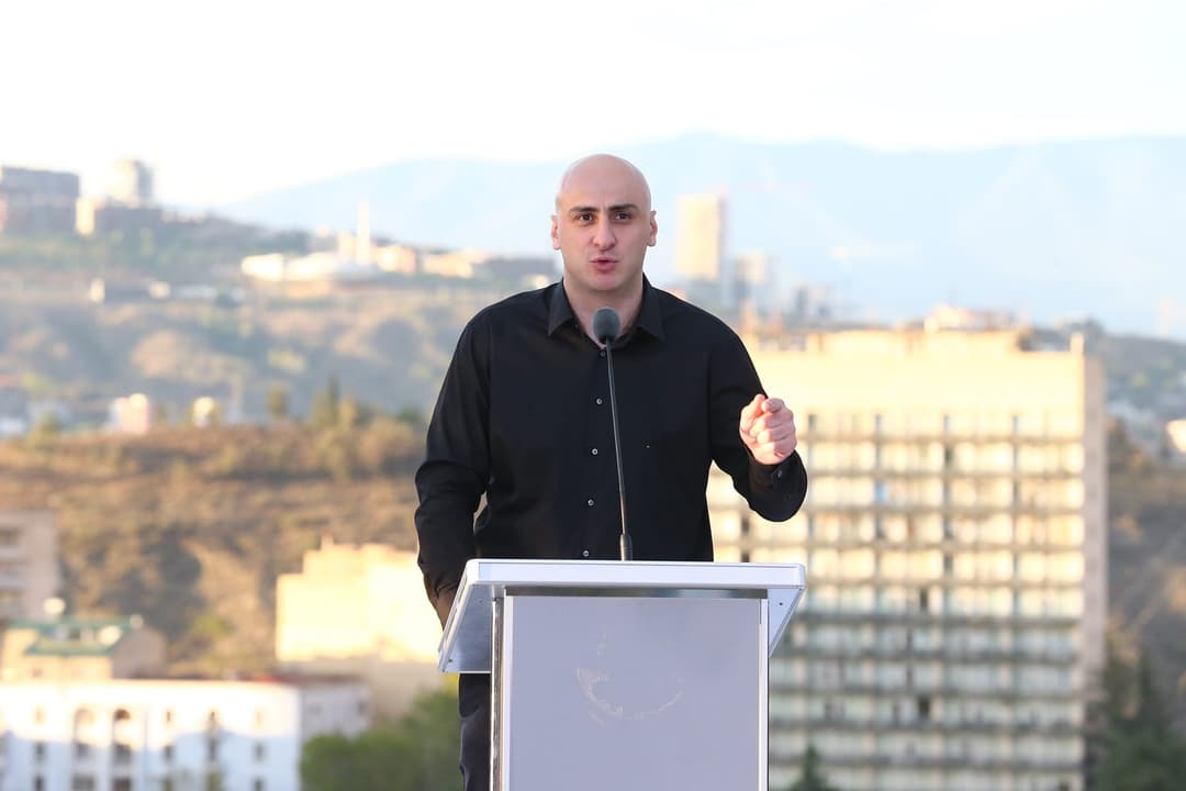 ნიკა მელია – ვთავაზობ ბატონ კალაძეს ღია დებატებს, ნებისმიერ დროს, ნებისმიერ ეთერში – არა დადგმულ, არამედ რეალურ დებატებს – პირისპირ!