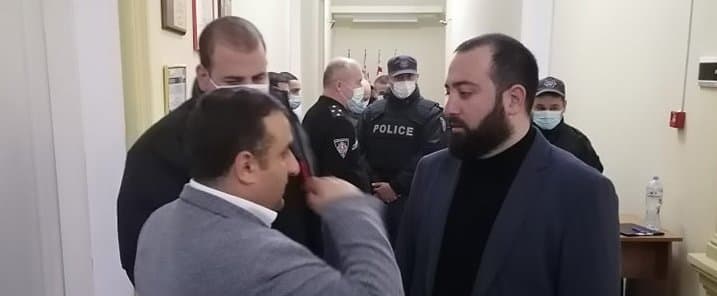 Frontnews image description