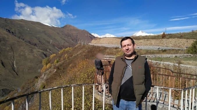 “რუსთავი 2”-ის თანამშრომელი კორონავირუსით გარდაიცვალა