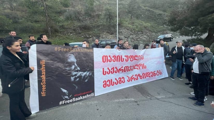 Frontnews image description