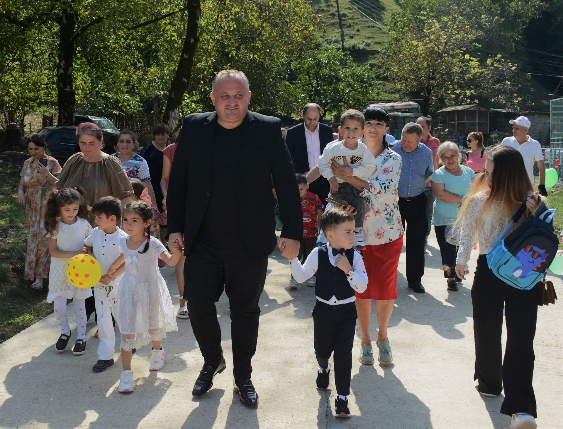 Frontnews image description