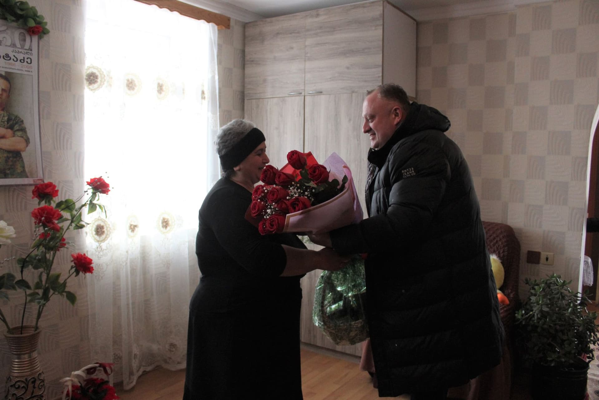 Frontnews image description