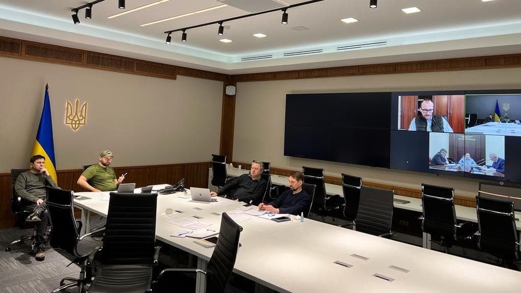 მიხაილ პოდოლიაკი – მოლაპარაკებები განახლდა, მძიმე დისკუსიები მიმდინარეობს