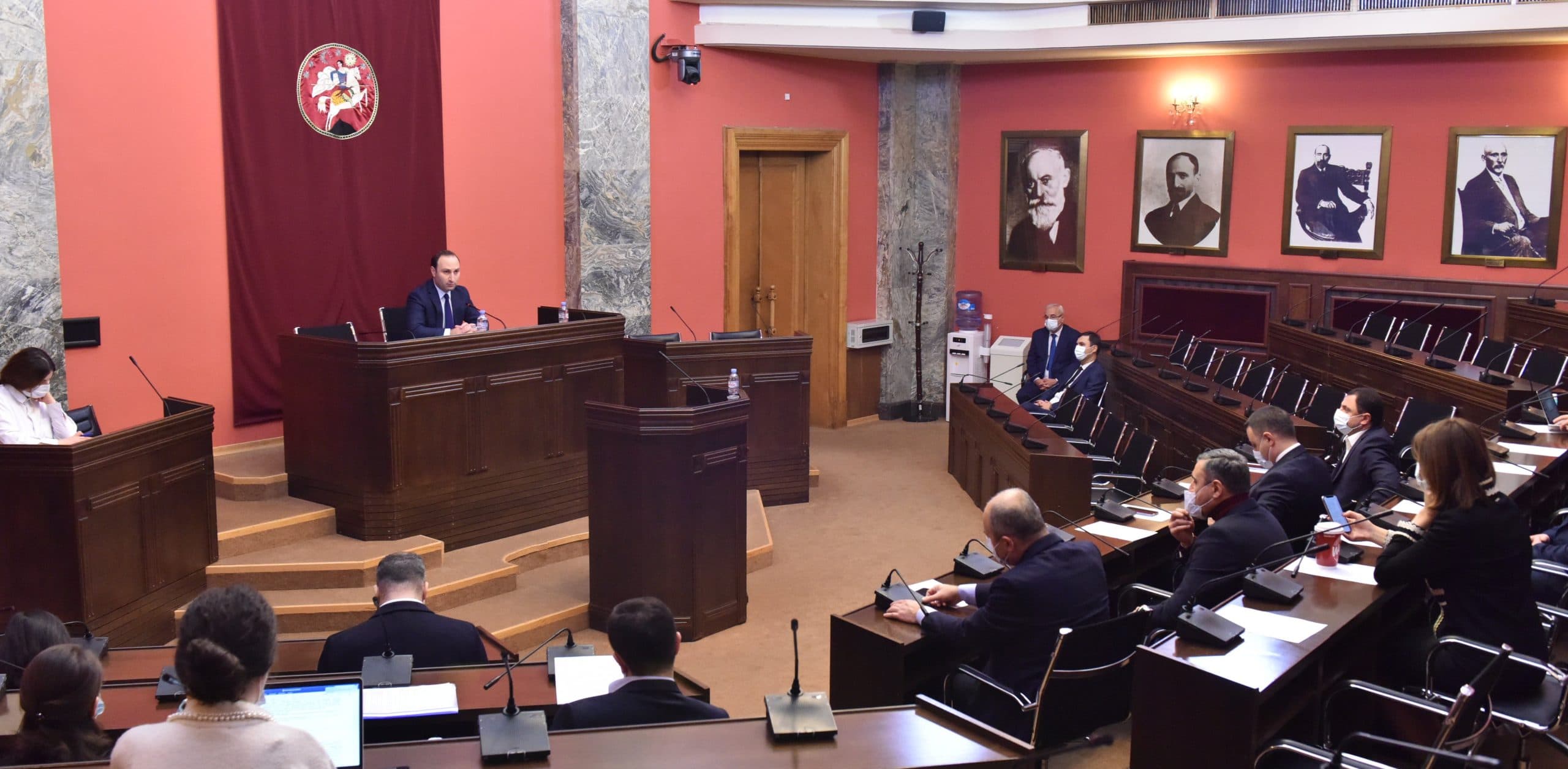 Frontnews image description