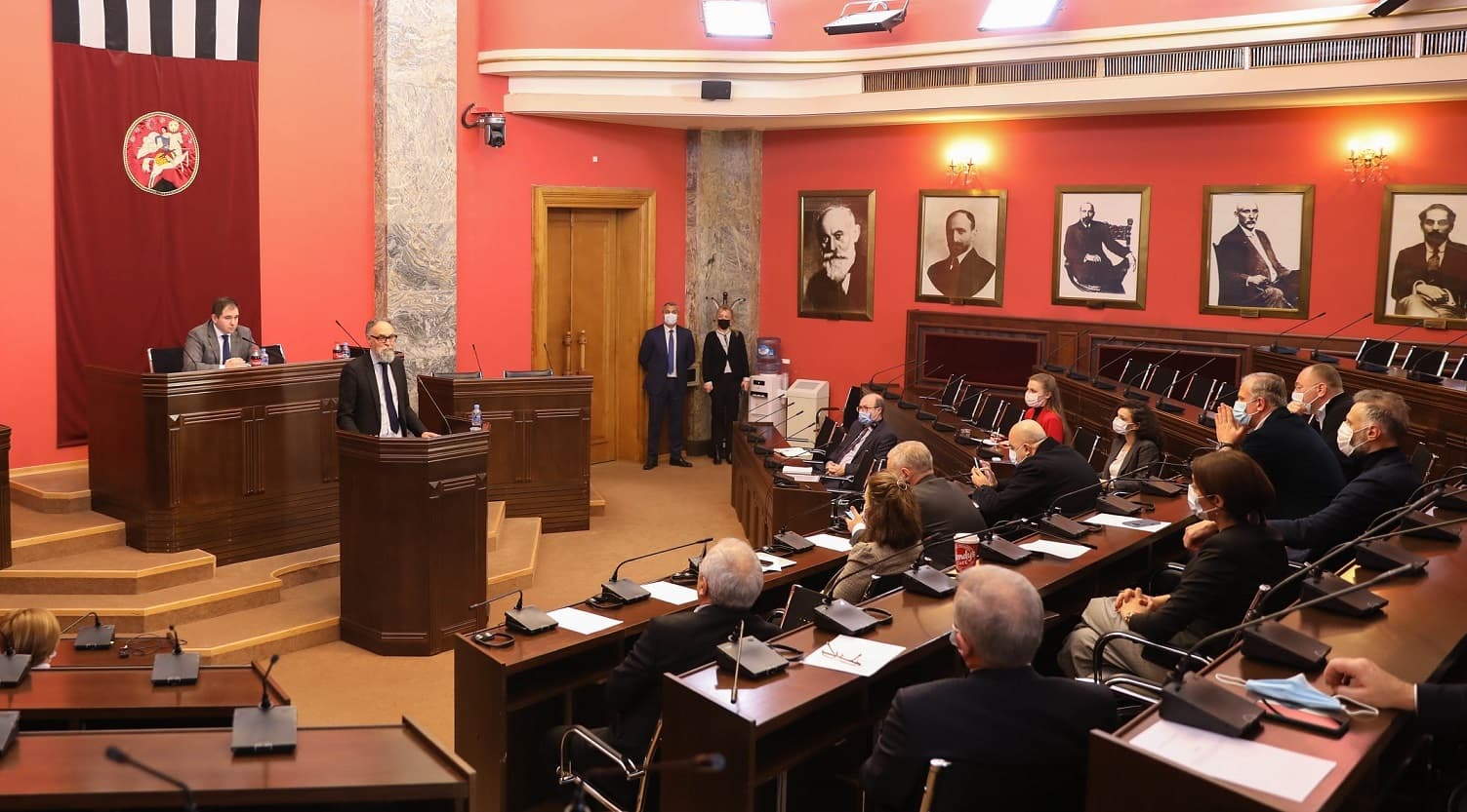 Frontnews image description