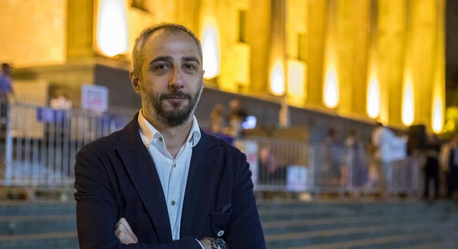 გიორგი მშვენიერაძე – “ქართული ოცნება” ჩვენთან ბრძოლით სინამდვილეში ებრძვის დემოკრატიას