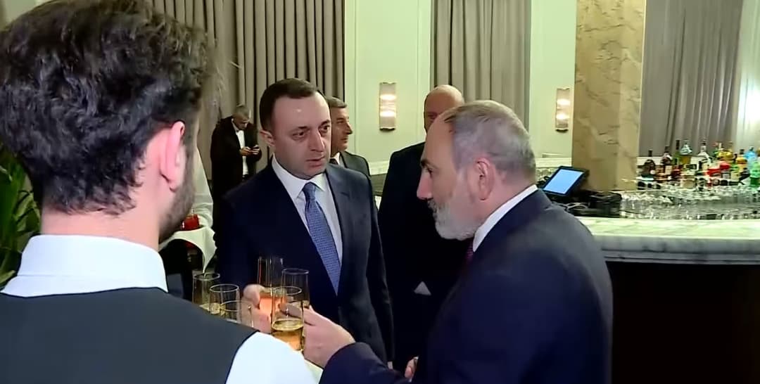 ირაკლი ღარიბაშვილმა ნიკოლ ფაშინიანს ვახშამზე უმასპინძლა