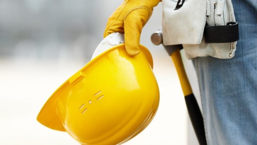 Two workers fall down a construction in Tbilisi, one dies