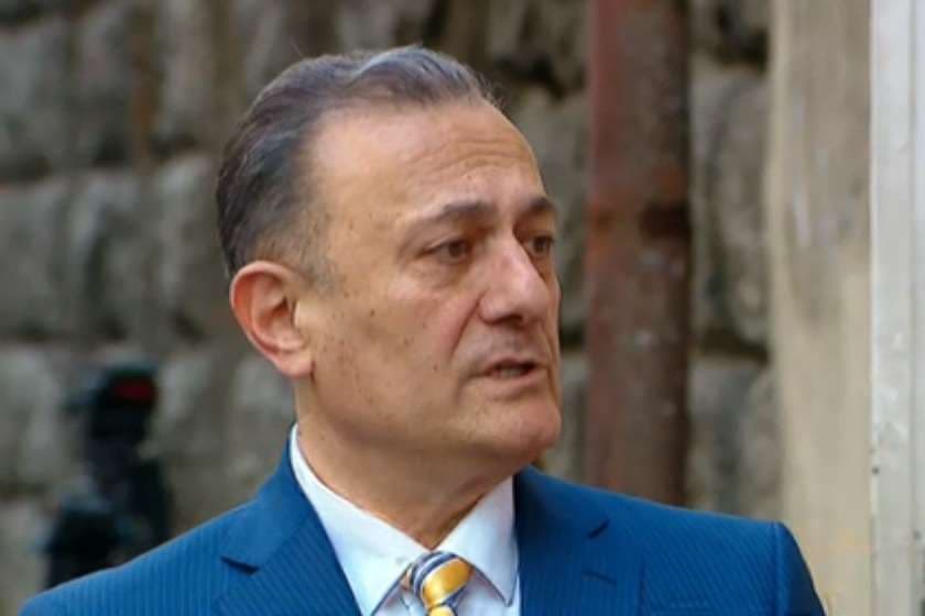 Frontnews image description