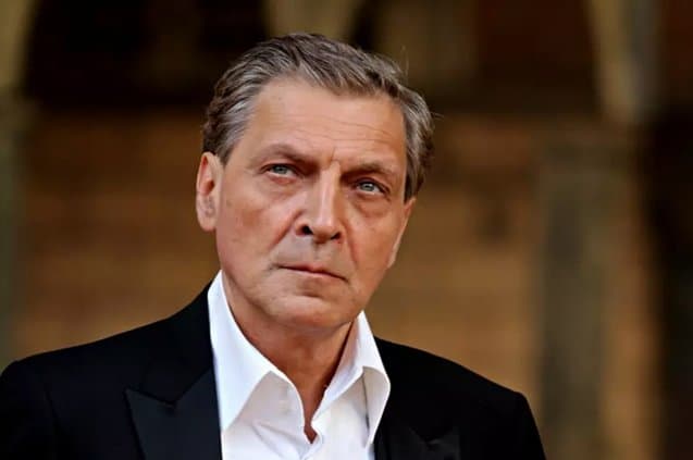 ზელენსკიმ რუს ჟურნალისტ ნევზოროვს უკრაინის მოქალაქეობა მიანიჭა