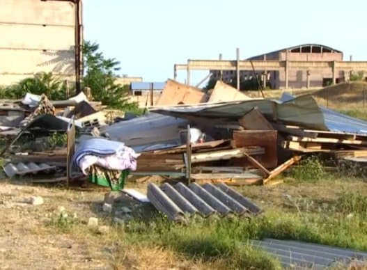 თბილისის მერიამ აფრიკის დასახლებაში 6 სახლი დაანგრია