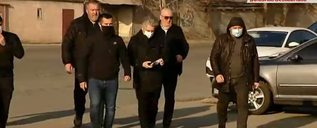 რუსთავის ციხეში მიხეილ სააკაშვილის მოსანახულებლად მისი ადვოკატები შევიდნენ