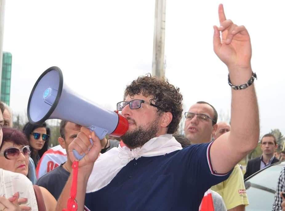 Frontnews image description