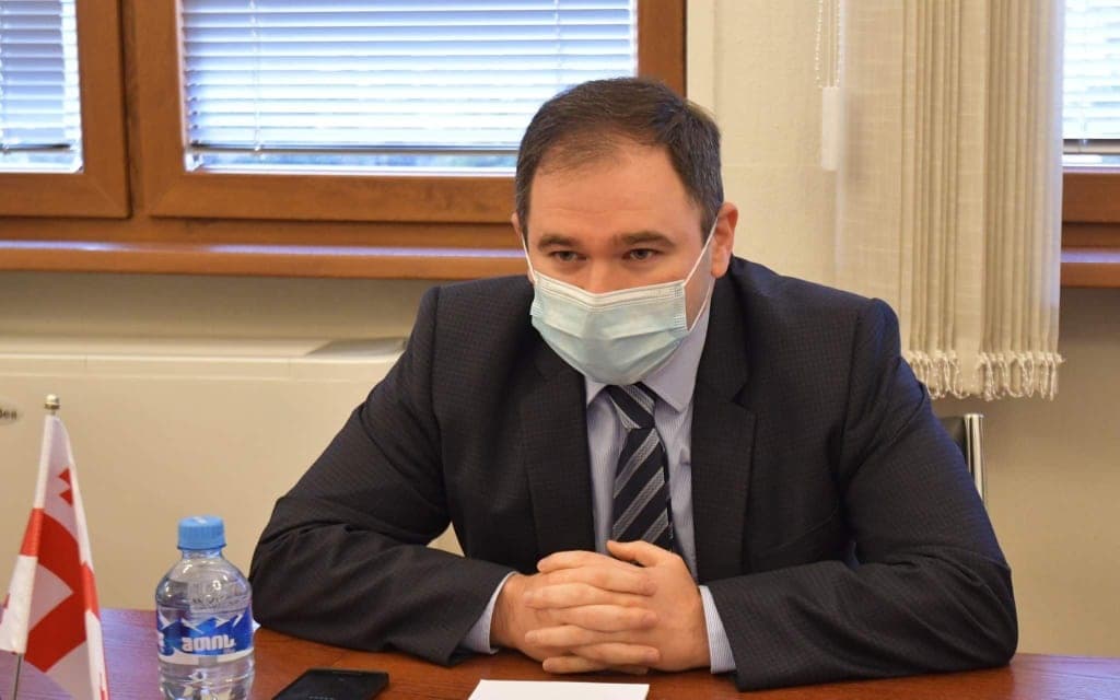 Frontnews image description