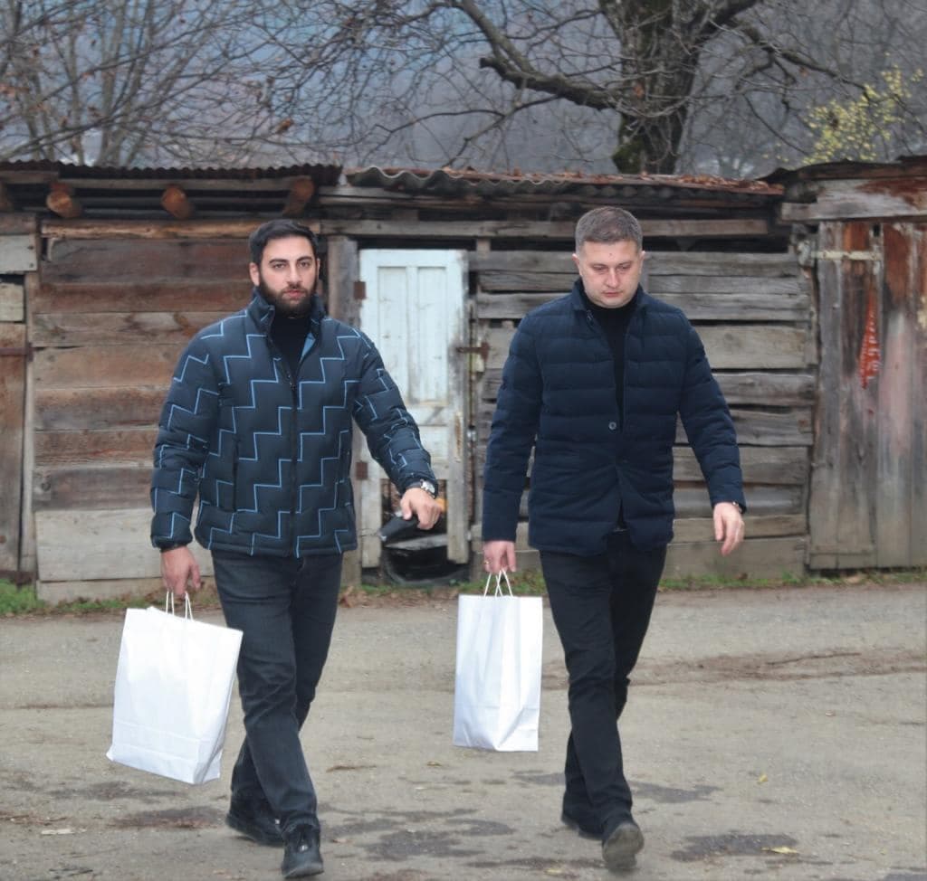 Frontnews image description