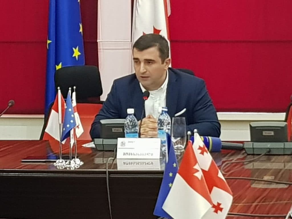 რუსთავის საკრებულოს თავმჯდომარე თანამდებობიდან გადააყენეს
