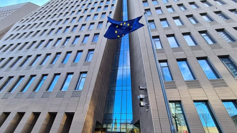 GD activists leave site after ruling party, opposition leaders exchange insults at EU office