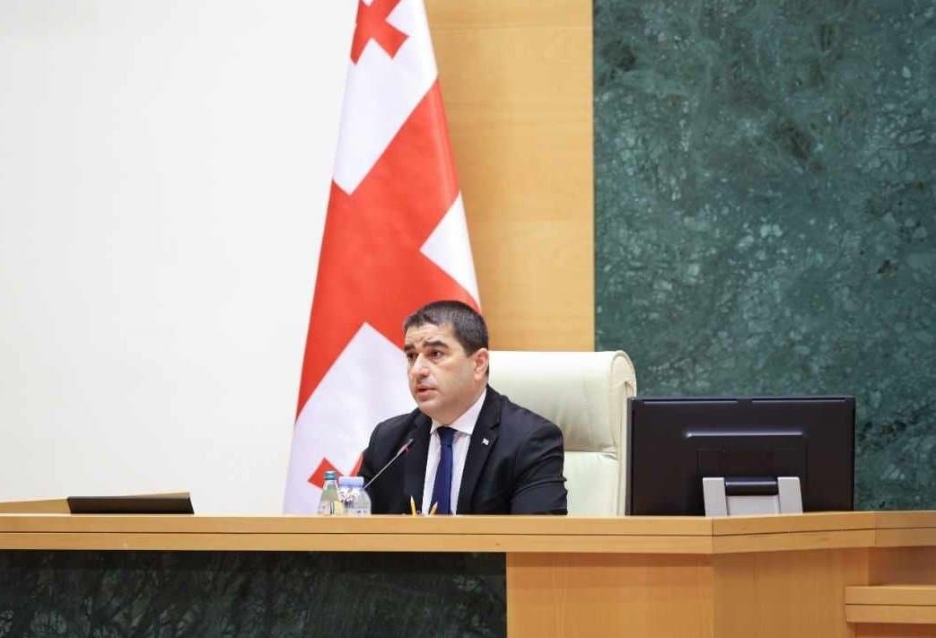 შალვა პაპუაშვილი – სამწუხაროა, რომ “ნაციონალური მოძრაობა” ჯერ კიდევ აქტიურია პოლიტიკაში და რეჟიმის შემოქმედ ადამიანს კიდევ პოლიტიკაში ყოფნის ამბიცია აქვს