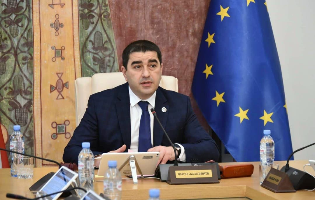 შალვა პაპუაშვილი – 17 მარტს სასამართლო სხდომაზე მიხეილ სააკაშვილმა პირველმა თქვა ნეიტრალიტეტის საკითხი და ამის შემდეგ გაიშალა პოლიტიკოსების თუ გარკვეული ე.წ. სპიკერების მხრიდან