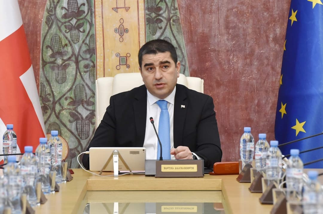 შალვა პაპუაშვილი – ვულოცავ ლევან კობიაშვილს, რომელიც ისტორიაში შევიდა, როგორც უეფას აღმასრულებელ კომიტეტში არჩეული პირველი ქართველი!