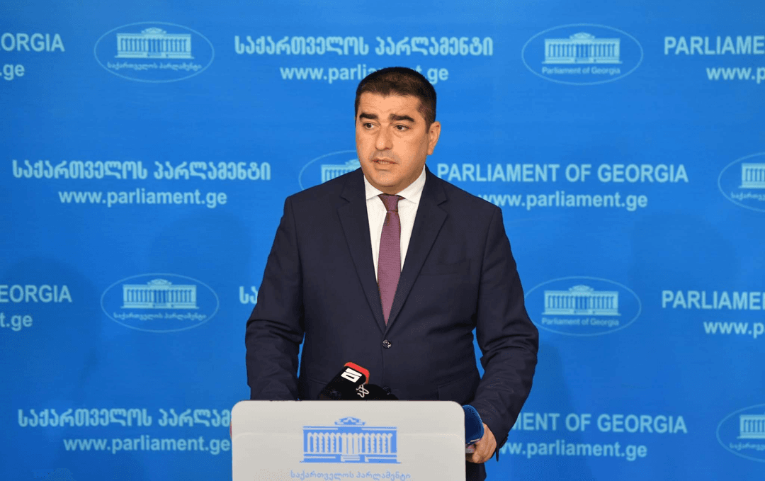 შალვა პაპუაშვილი – თუ “ისფედი” ხსნის ულტიმატუმს, შეუძლიათ სამუშაო ჯგუფში მონაწილეობა