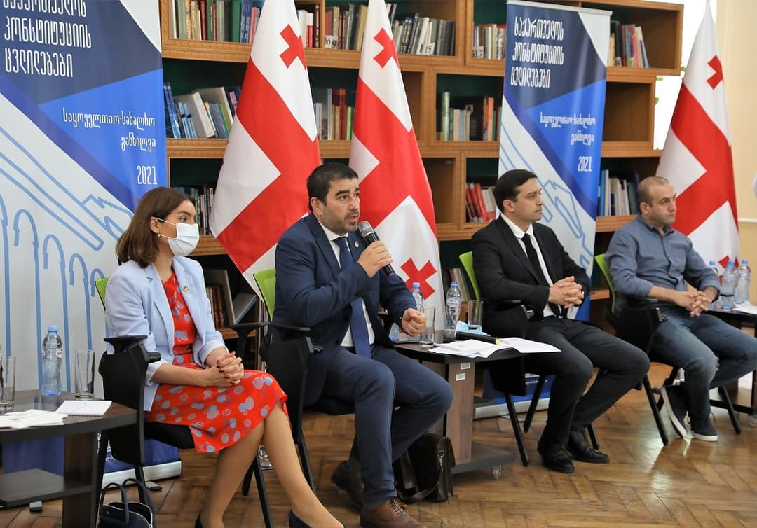 იაგო ხვიჩია – კონკურენცია, რომელიც იბადება პარტიებს შორის, ოდესღაც შექმნის კარგ და სამართლიან წესრიგს