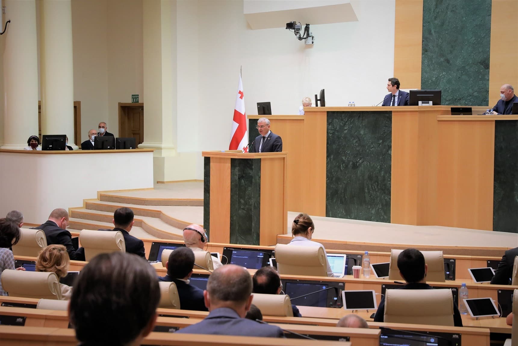 Frontnews image description