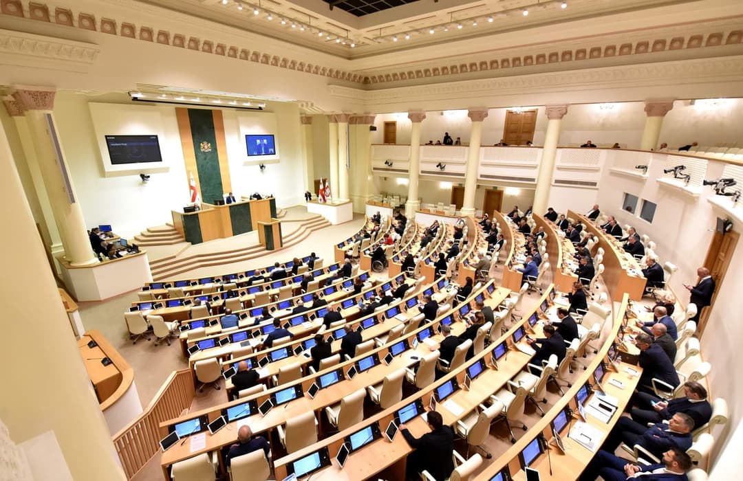 “საქართველოს კონსტიტუციაში ცვლილების შეტანის შესახებ“ კანონპროექტი პარლამენტმა 126 ხმით მიიღო